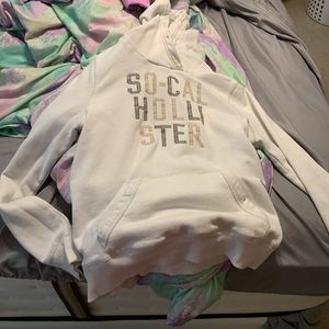 White Hollister hoodie